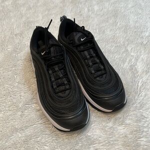 Nike Black and White Athletic Shoes